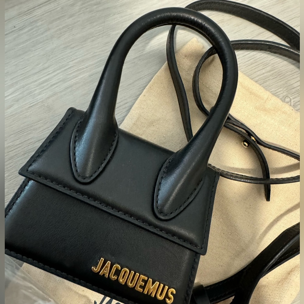Jacquemus le Chiquito (mini)